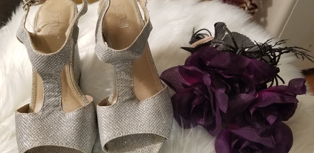 Brash Silver Glitter Wedge Peep Toe Sandal